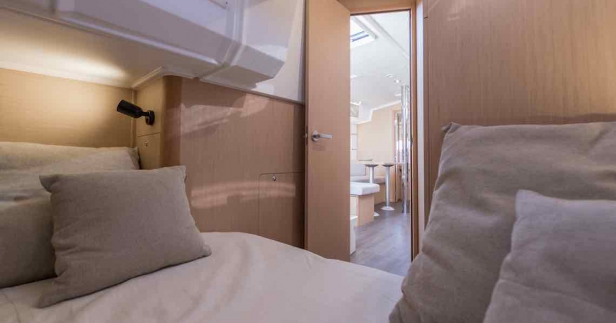 Oceanis 38.1 (port Gocek)