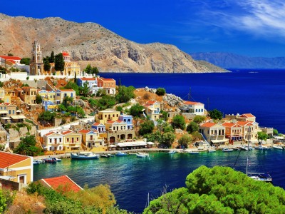 Gulet yacht cabin charters thru Greek Islands